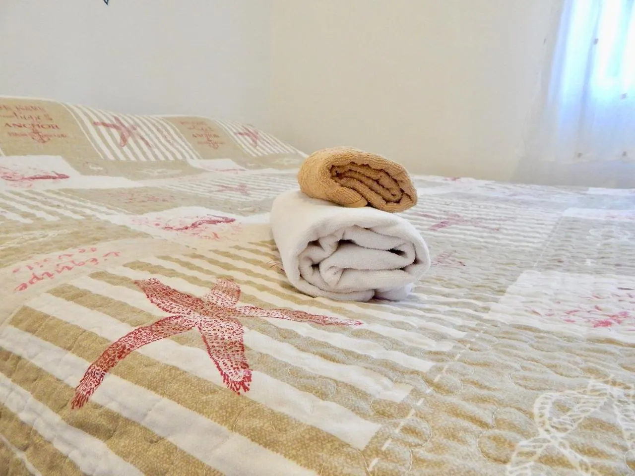 Lovley Rural Apartment With Garden Πούλα Πανσιόν